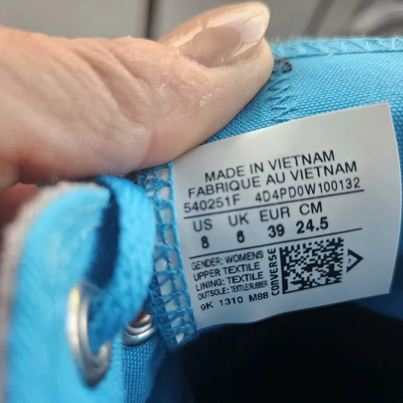 Converse Gray Sneakers with Blue Accents - Picture 5 of 5